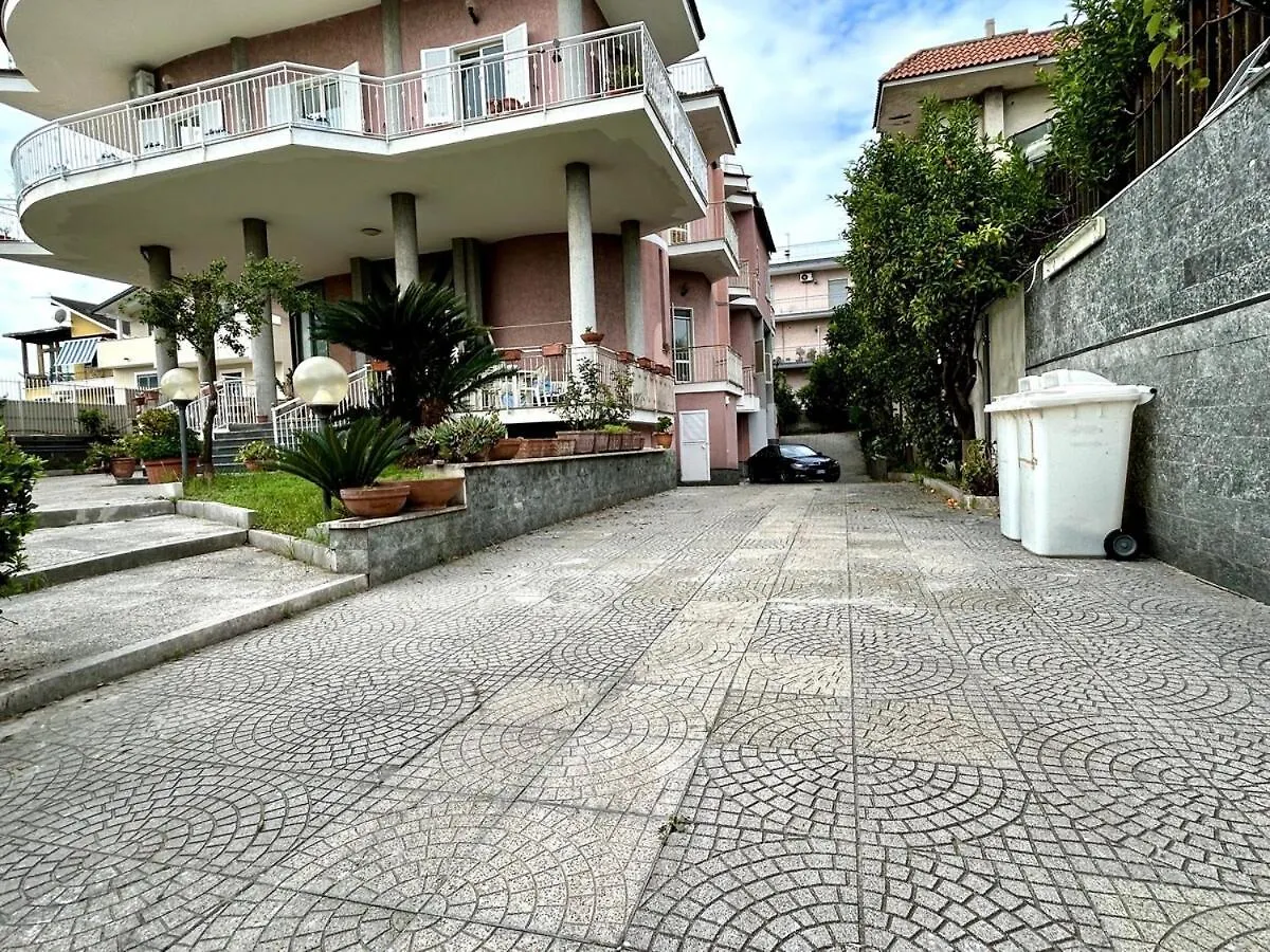 La Casa Di Tommy - Casa Vacanze Naples 0*,