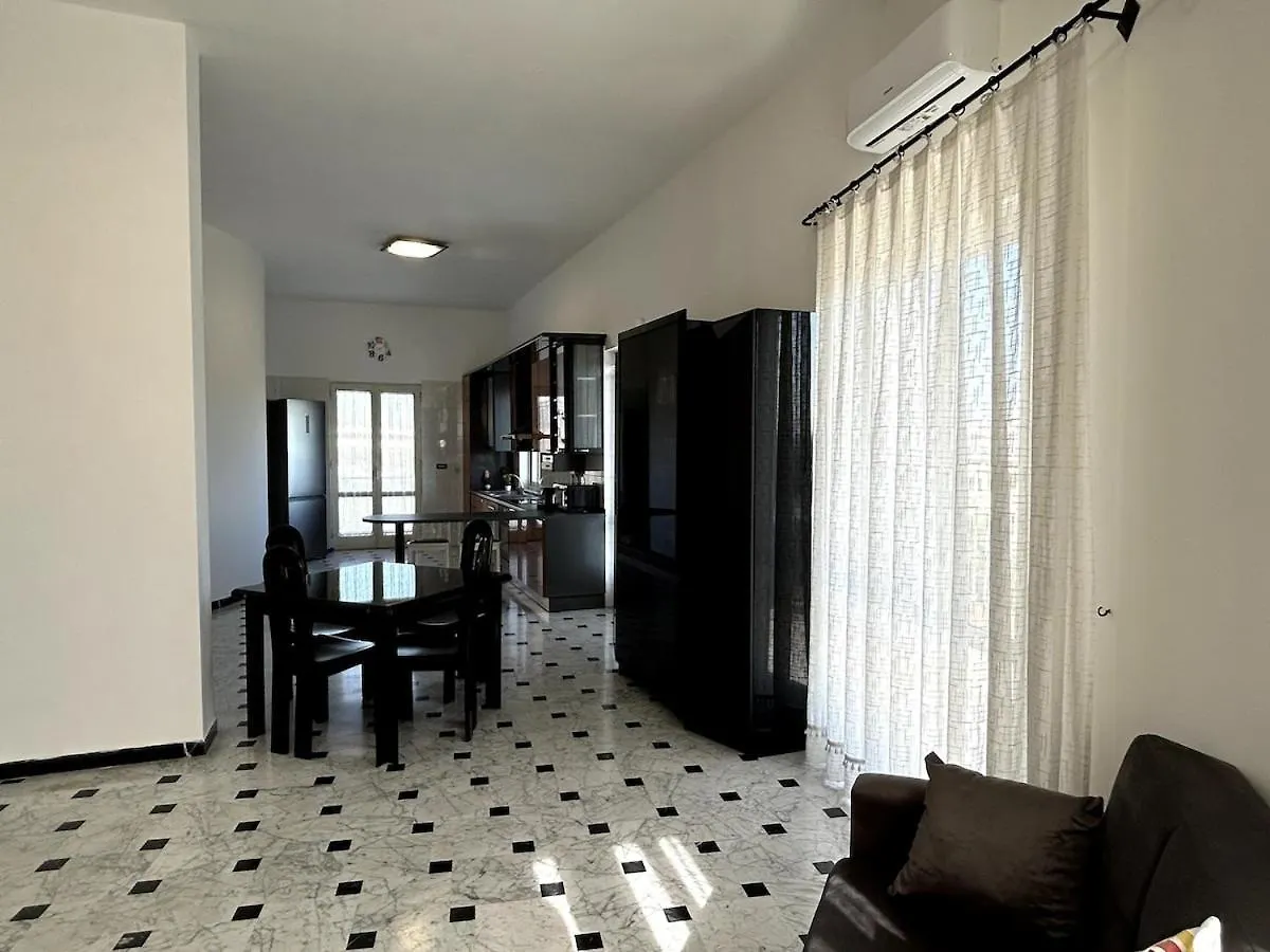 La Casa Di Tommy - Casa Vacanze Naples