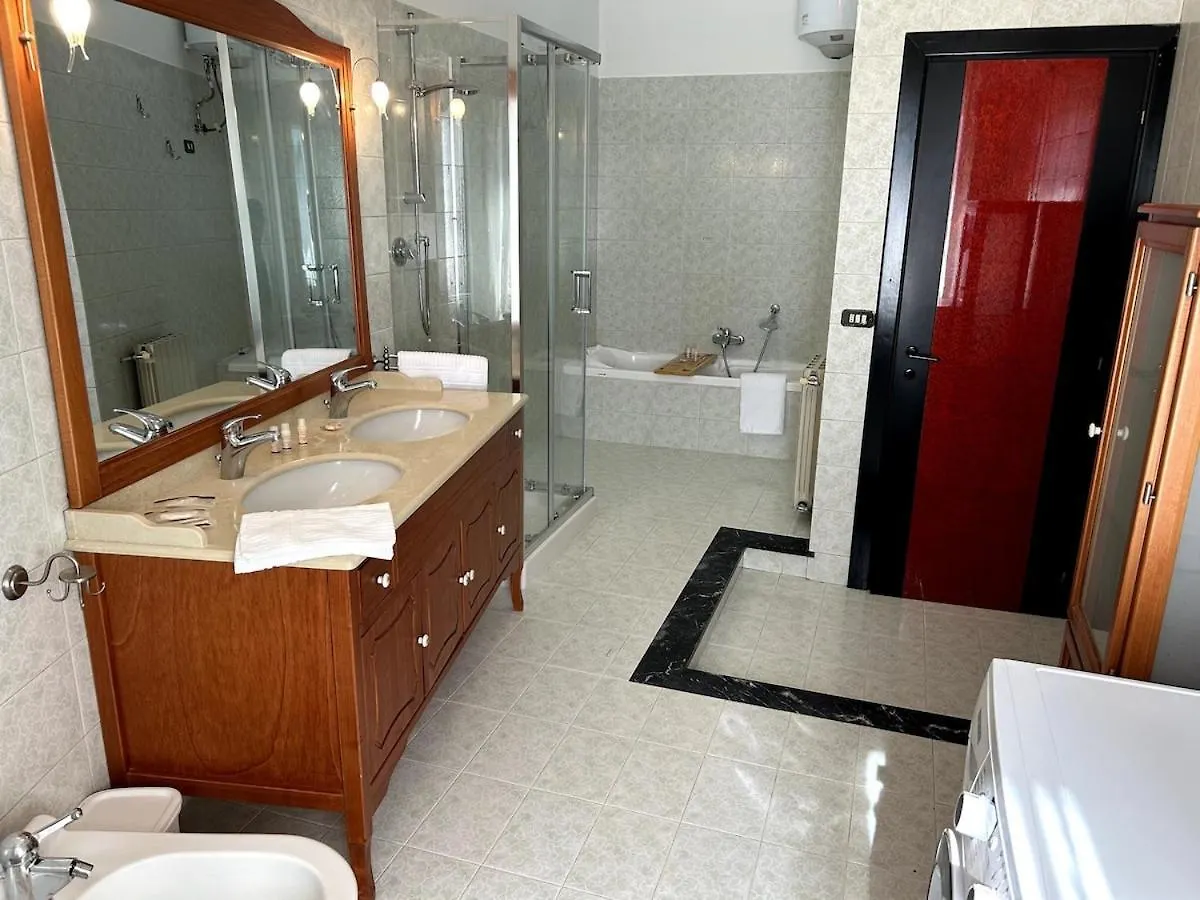 Holiday home La Casa Di Tommy - Casa Vacanze Naples