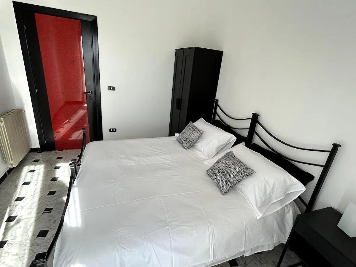 La Casa Di Tommy - Casa Vacanze Naples Italy
