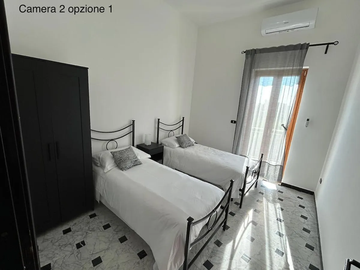 La Casa Di Tommy - Casa Vacanze Naples Italy